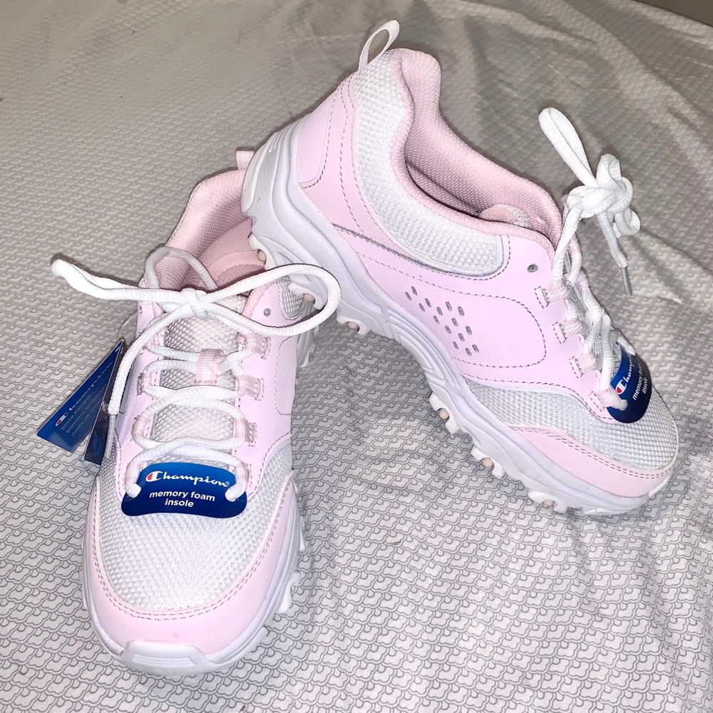 Champion woman’s size 7